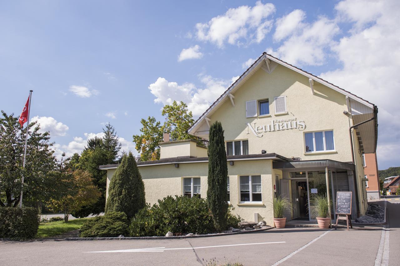 Hotel Restaurant Neuhaus Hertenstein Exteriör bild